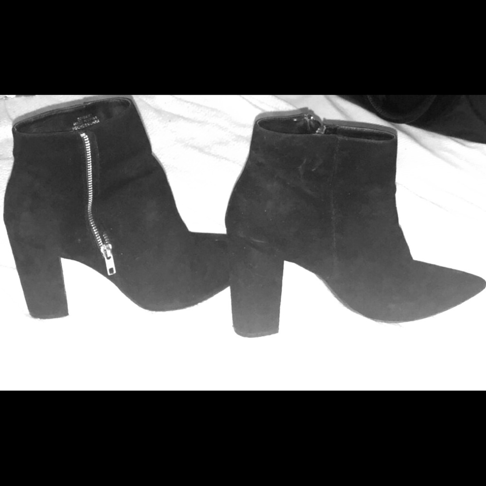 Forever 21 Suede Ankle Boots